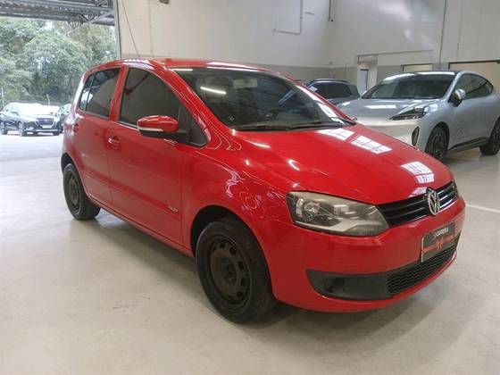 VOLKSWAGEN FOX 1.6 MI 8V FLEX 4P AUTOMATIZADO VOLKSWAGEN FOX 1.6 MI 8V FLEX 4P AUTOMATIZADO